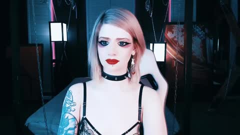 REAL name LiaDM are always open online show from February 7, 2:08 am