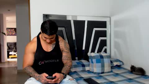 Noah Harris01 online show from November 29, 6:59 pm