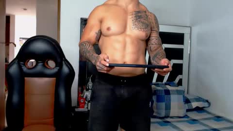 Noah Harris01 online show from February 13, 3:37 pm