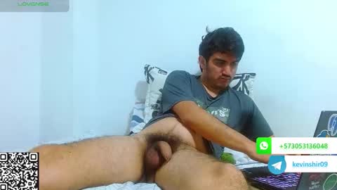 noah_meyer_ online show from February 3, 6:22 am