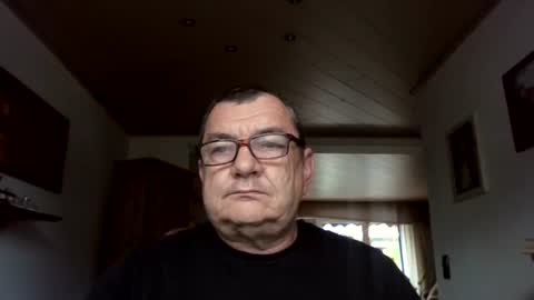 nobbie44 online show from September 23, 12:10 pm