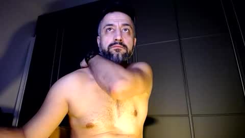 nobodyisperfect80 online show from November 2, 1:16 am