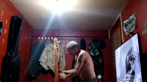 nocturnus1980 online show from September 25, 5:25 am