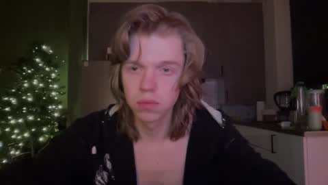 noel online show from January 20, 3:28 pm