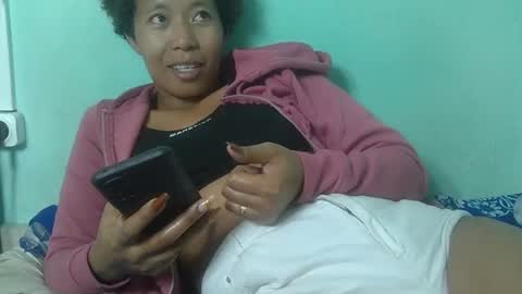 noella711128 online show from December 19, 6:47 pm