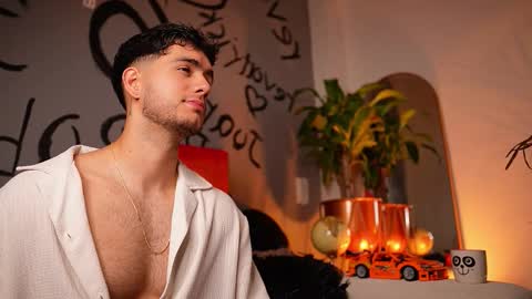 kevin online show from October 16, 12:43 am