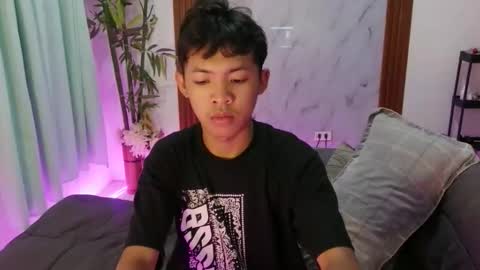 noi_maco online show from April 19, 3:13 pm