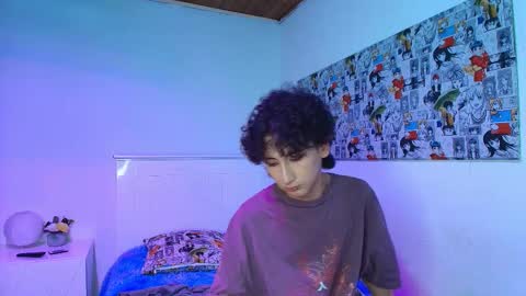 maxie online show from October 25, 6:13 am