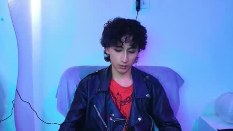 maxie online show from October 15, 2:37 am