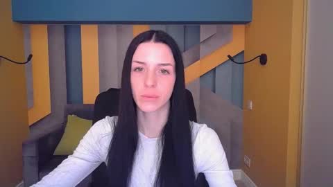 NoirDiva online show from March 23, 6:51 am