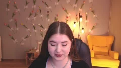 noirwhisper online show from May 11, 6:38 pm