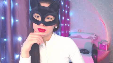 Send message when u here online show from February 18, 2:38 am