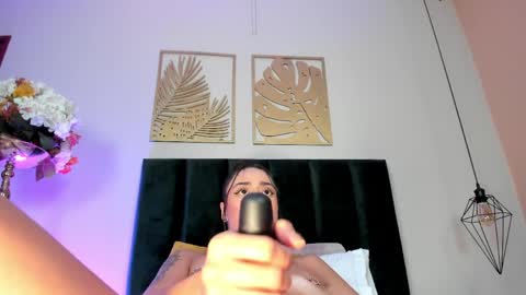 Nora Da Silva online show from April 10, 6:30 am