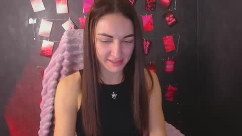 Nora online show from December 17, 11:44 pm