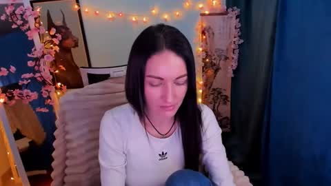 Nora online show from February 21, 11:08 pm