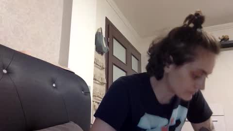 norablues online show from June 11, 12:32 am