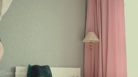 Eva online show from March 4, 8:13 am