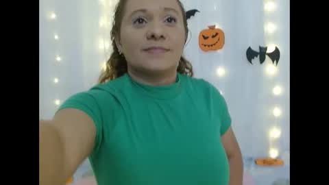 norapaker online show from October 11, 7:17 pm