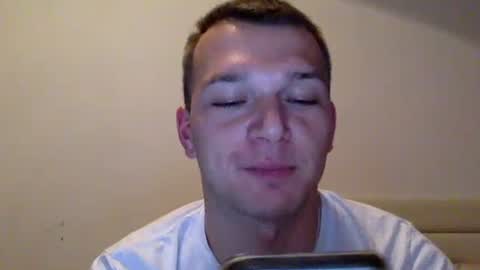 Justin online show from December 25, 9:33 pm