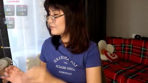 your cute girl 3 online show from January 9, 4:07 am