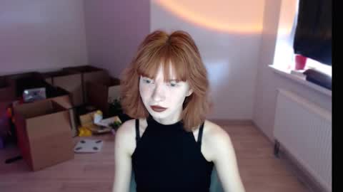 notozylove online show from February 12, 12:31 pm