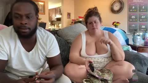 NotUrBabyMoms online show from November 13, 4:53 pm