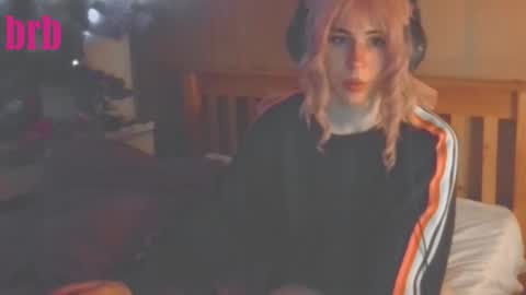 Lucy online show from October 16, 1:05 am