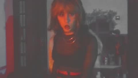 Lucy online show from April 13, 3:22 am