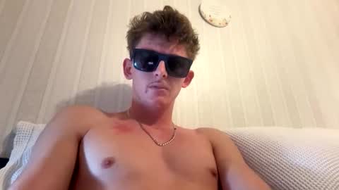 Mason and Blondies studio online show from May 8, 4:07 am