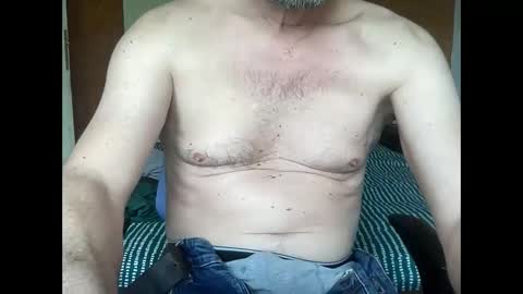 noux69 online show from April 5, 2:47 pm