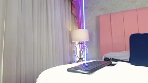 nova_ross online show from September 20, 9:07 pm