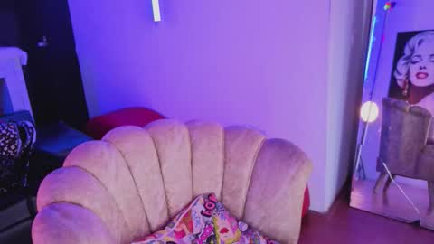 Nova Salvatore online show from March 8, 2:26 am