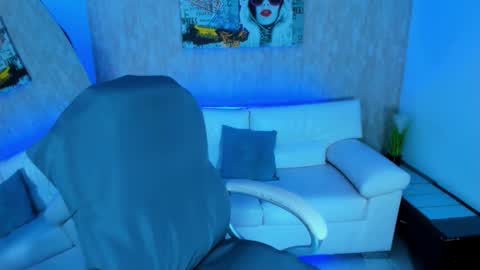 nova online show from November 5, 4:25 am