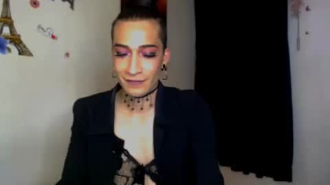 Nova...  online show from September 25, 10:06 pm