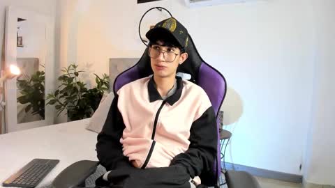 Nova online show from February 20, 3:56 am