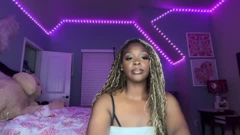 Nova online show from May 19, 1:56 am