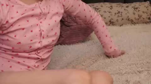 Dina online show from June 23, 1:24 am