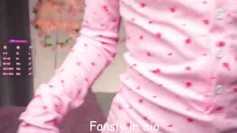 Dina online show from October 28, 1:17 am