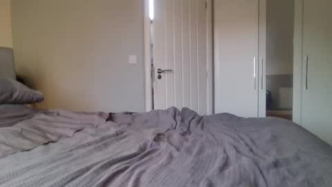 Alice  Nudgeman online show from September 29, 8:57 am