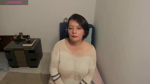 nuit_rose online show from September 30, 2:00 am