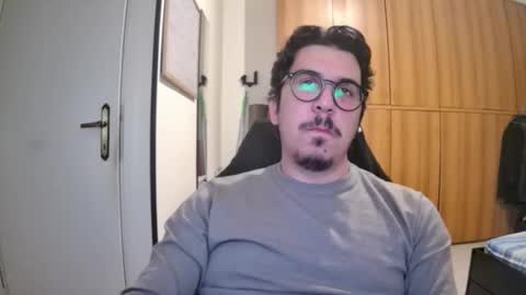 nuotatore90 online show from March 4, 9:56 pm