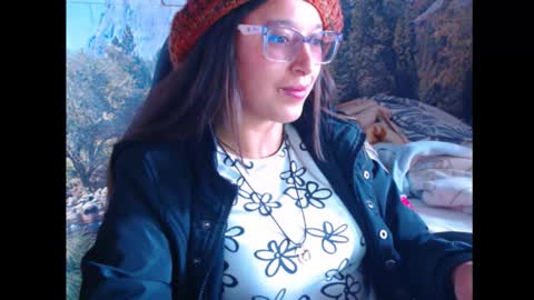 nuwariver online show from September 18, 9:30 pm