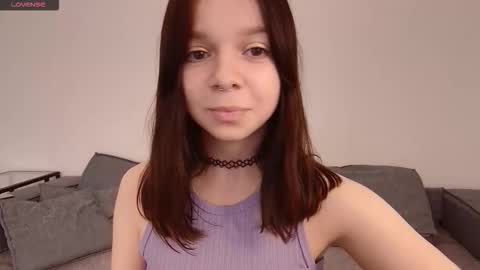 nya_babe online show from October 3, 7:00 pm