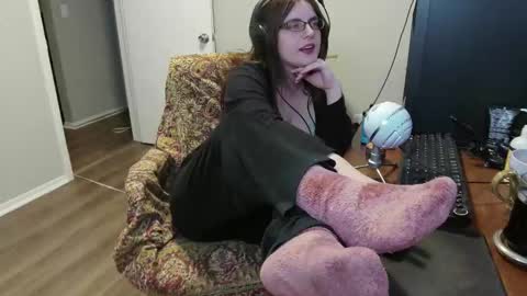 Nyctophilic online show from October 21, 3:33 am