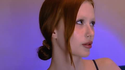 nyra_thira online show from May 17, 5:55 pm