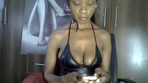 nyverra online show from June 30, 10:25 am