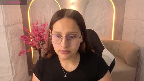 Online 800 to 1400 online show from October 12, 1:04 pm