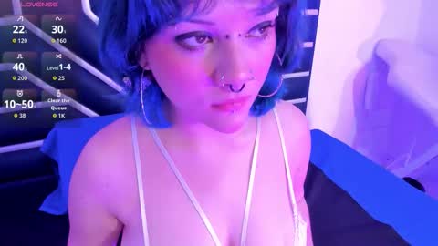 Nyx  online show from January 15, 7:11 pm