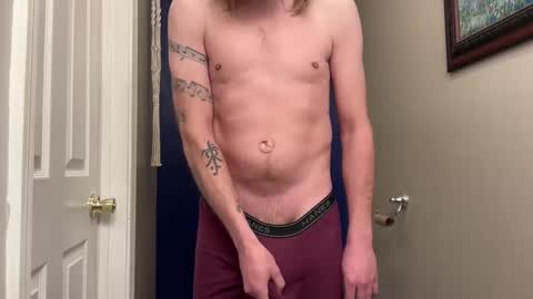 obedientblonde89 online show from January 20, 5:37 am