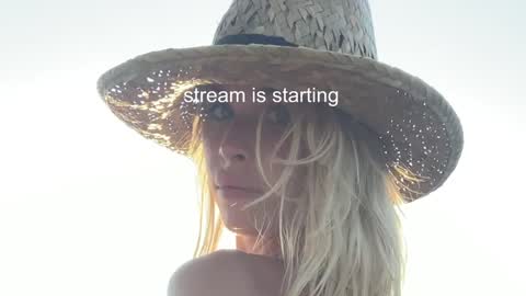 hi im Janasmall boobs big heart  warm pussy  online show from January 26, 1:09 am